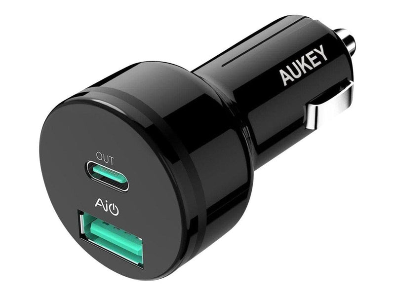 Aukey CC-Y7 car power adapter - USB USB-C