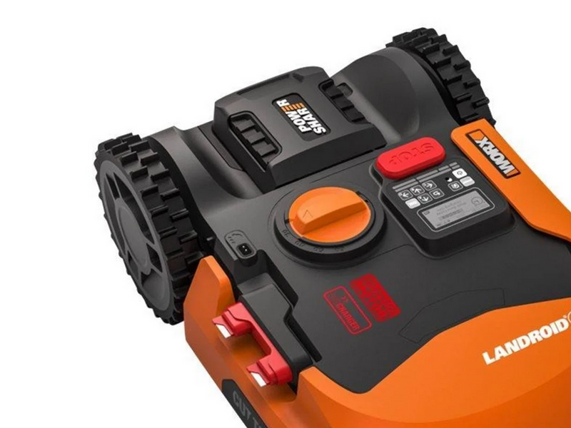 Worx Landroid M WR155E robotic lawnmower 2000 m²