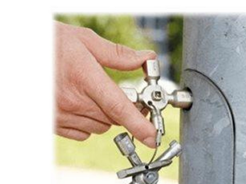 KNIPEX TwinKey®, für gängige Schränke und Absperrsysteme