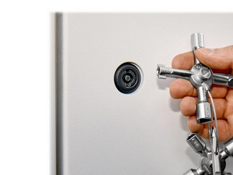 KNIPEX TwinKey®, für gängige Schränke und Absperrsysteme