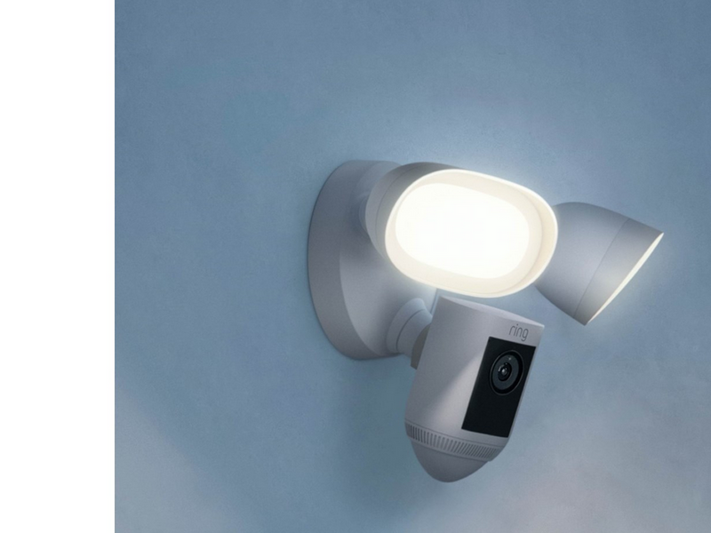Ring Floodlight Cam Wired Pro - Weiß