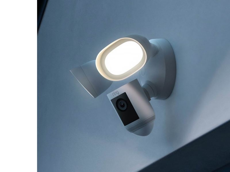 Ring Floodlight Cam Wired Pro - Weiß