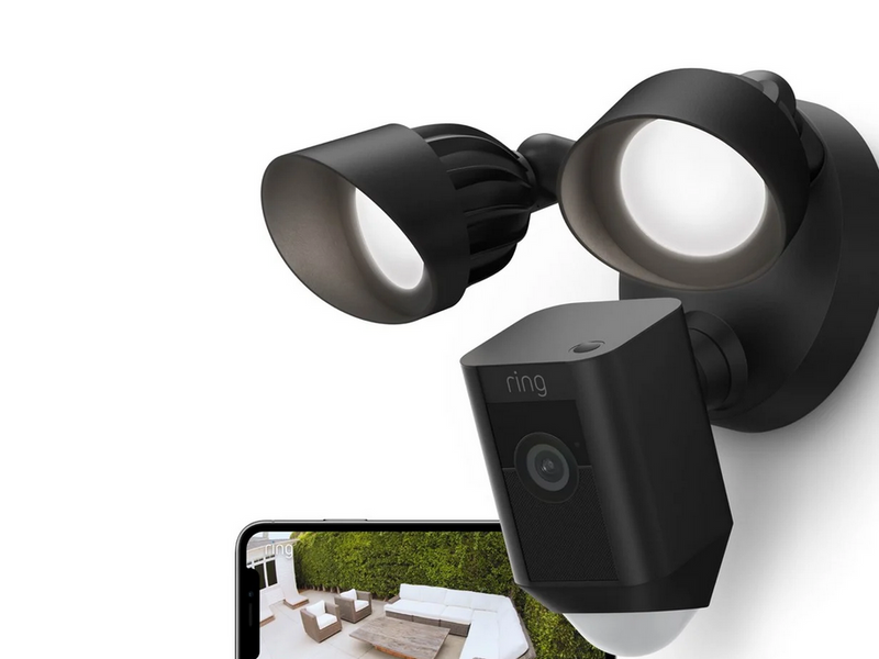 Ring Floodlight Cam Wired Plus - Schwarz