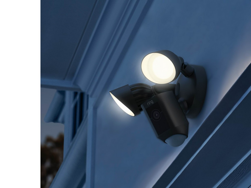 Ring Floodlight Cam Wired Plus - Schwarz