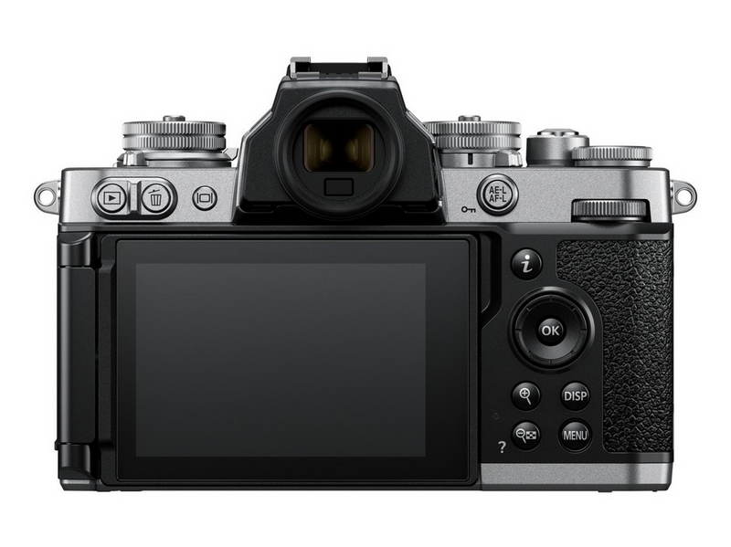 Nikon Z fc + Z DX 16-50 mm f/3.5-6.3 + Z DX 50-250 f/4.5-6.3 kit