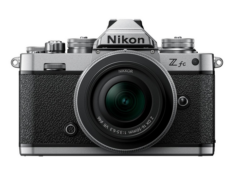 Nikon Z fc + Z DX 16-50 mm f/3.5-6.3 + Z DX 50-250 f/4.5-6.3 kit