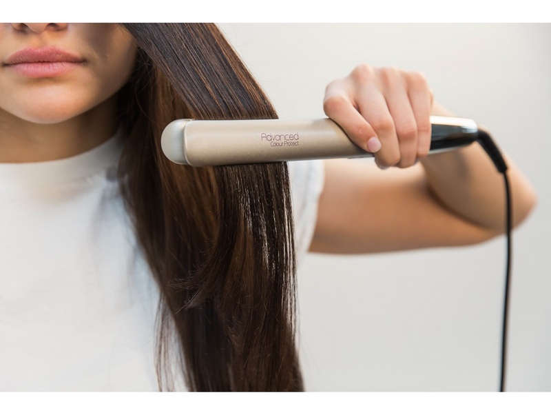 REMINGTON Glätteisen Advanced Colour Protect Intelligent Straightener S8605
