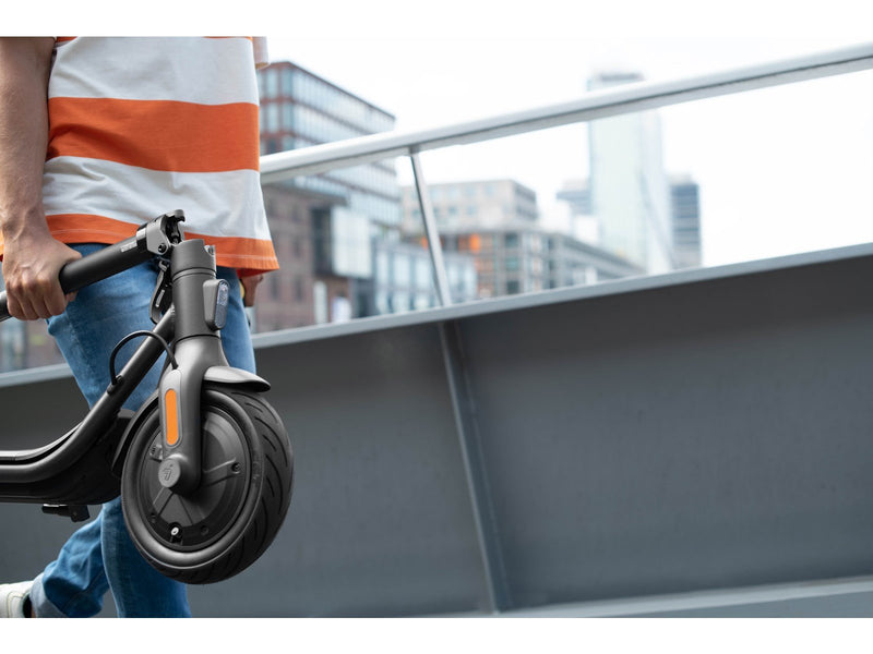 Segway Kickscooter F20D Dark Grey (20 km/h)