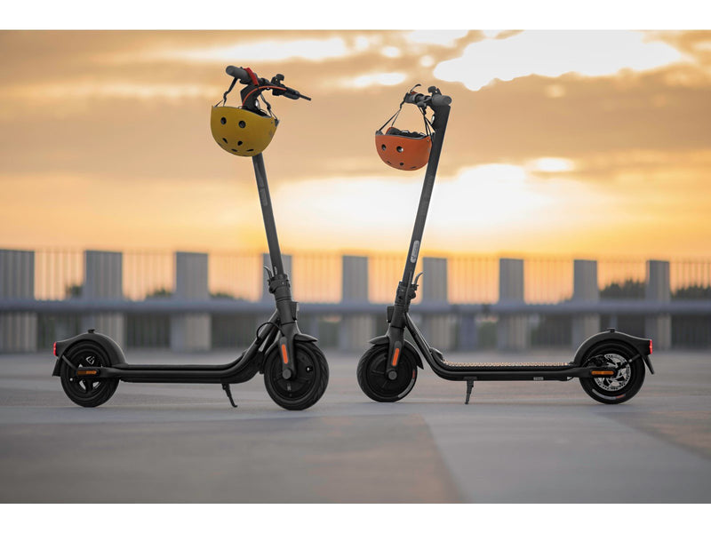 Segway Kickscooter F20D Dark Grey (20 km/h)