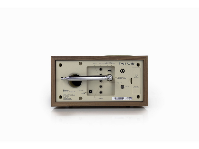 Tivoli Audio Model Three BT - AM/FM - Walnuss
