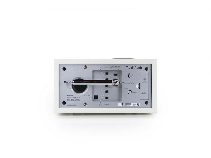 Tivoli Audio Model Three BT - AM/FM - Weiß