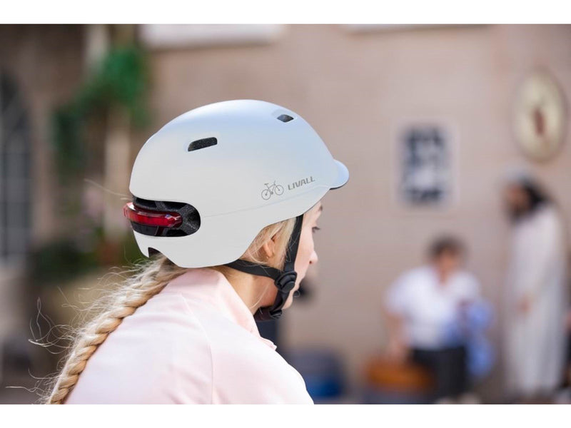 Livall C20 Smart Commuter Helmet - Large - White