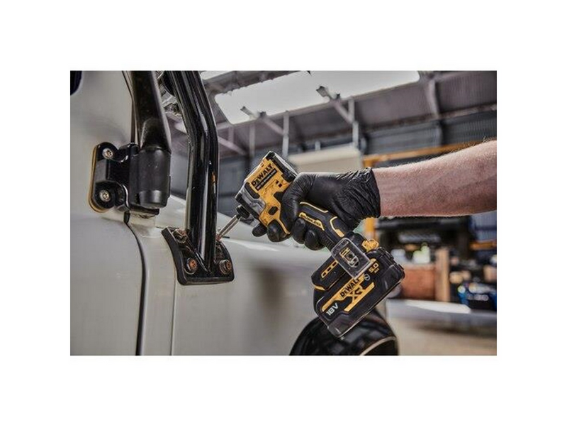 Dewalt Cordless Impact Driver (Solo)