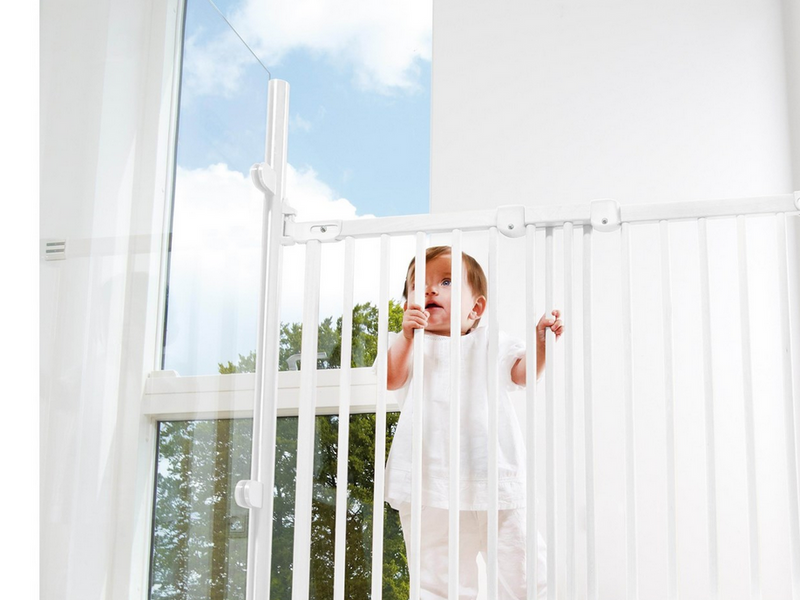 BabyDan FlexiFit Safety Gate Wood White 69-106.5 cm