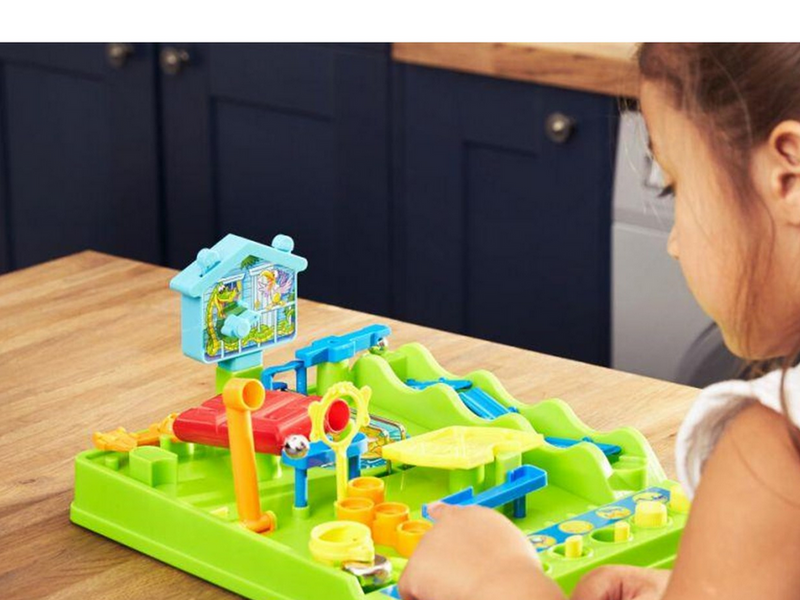 Tomy The Screwball Scramble Game