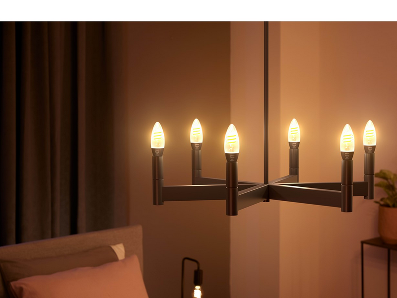 Philips Hue White Ambiance Filament E14 Candle 1-Pack