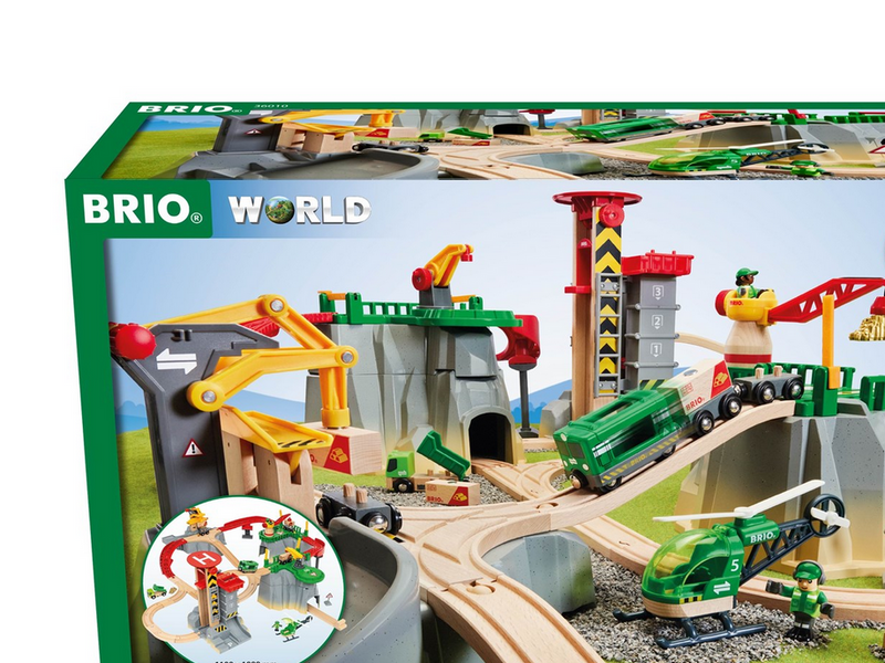 Brio Cargo Mountain Set