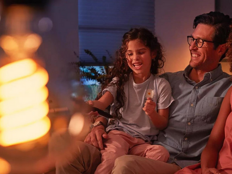 Philips Hue Filament Globe G93 7W White E27