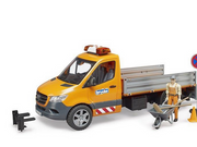 Bruder MB Sprinter municipal with Light & Sound Module and worker + access