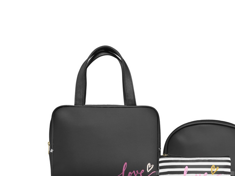 Gillian Jones 3-piece toiletry set