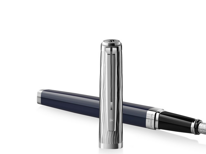 Waterman Exception Füller | Metall & Blau Lack mit Palladium-Zierteilen und gravierte Kappe | 18 kt Gold | Füllfederhalter mit feiner Feder | Geschenkbox