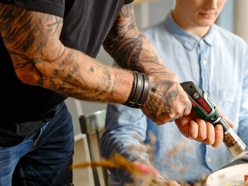Bosch IXO VII