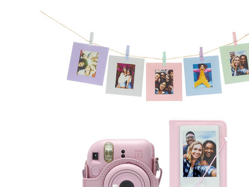 Fujifilm INSTAX Mini 12 Accessory Kit - Blossom Pink