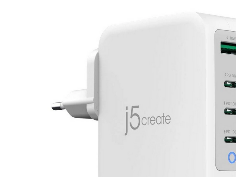 j5create 130W GaN 4-Port Charger