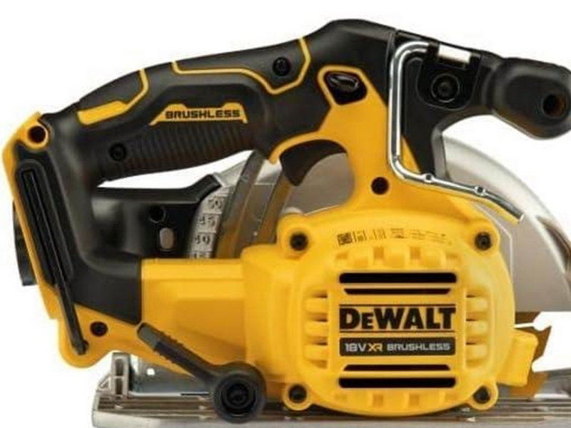 Dewalt Circular Saw