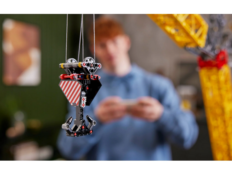 LEGO Technic 42146 Liebherr LR 13000 Raupenkran