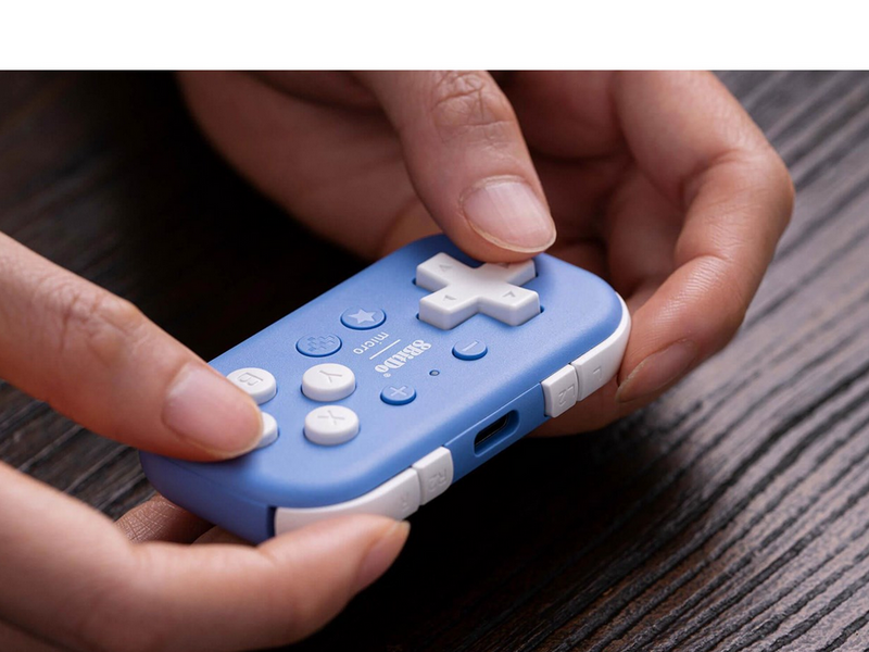 8BitDo Micro - 12 hours playtime - Pocket sized - Wireless Controller - Nintendo Switch