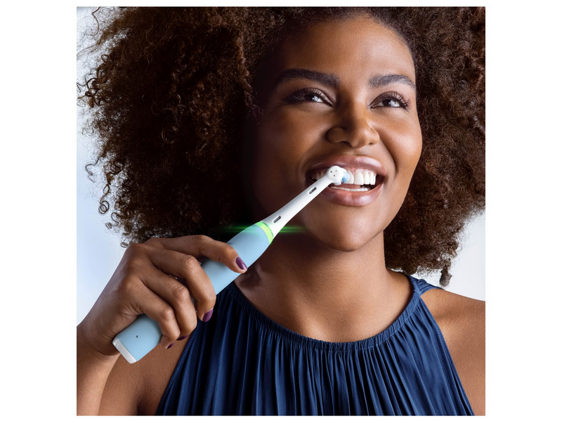 Oral-B Elektrische Zahnbürste iO3S Ice Blue