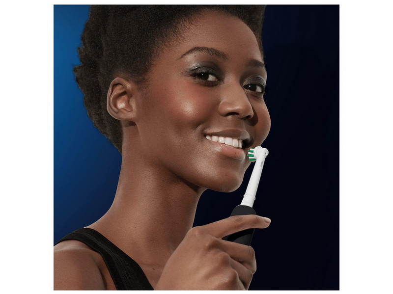 Oral-B Elektrische Zahnbürste Pro1 Black + Extra Brush Head