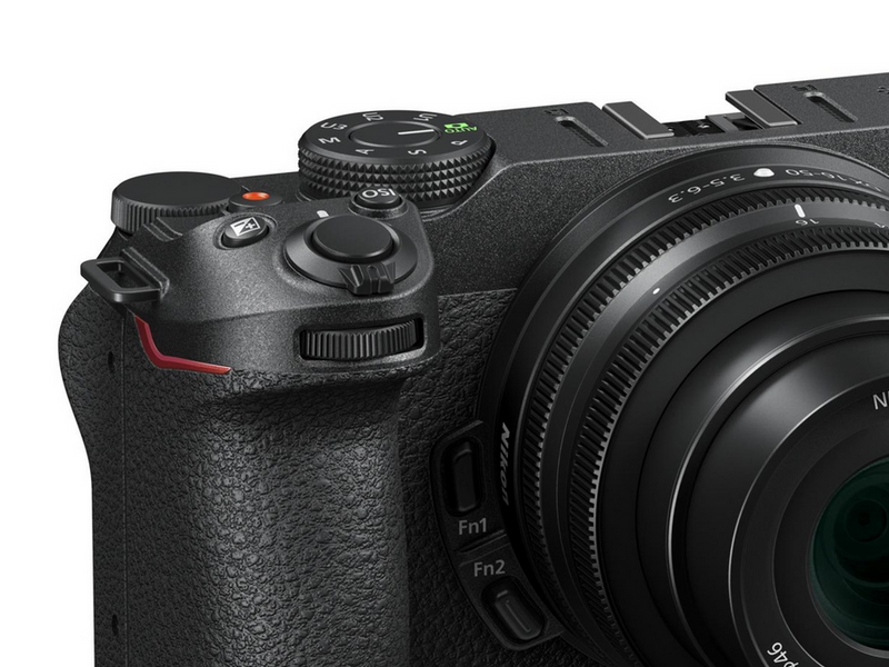 Nikon Z 30 lens kit w/ 12-28 DX PZ