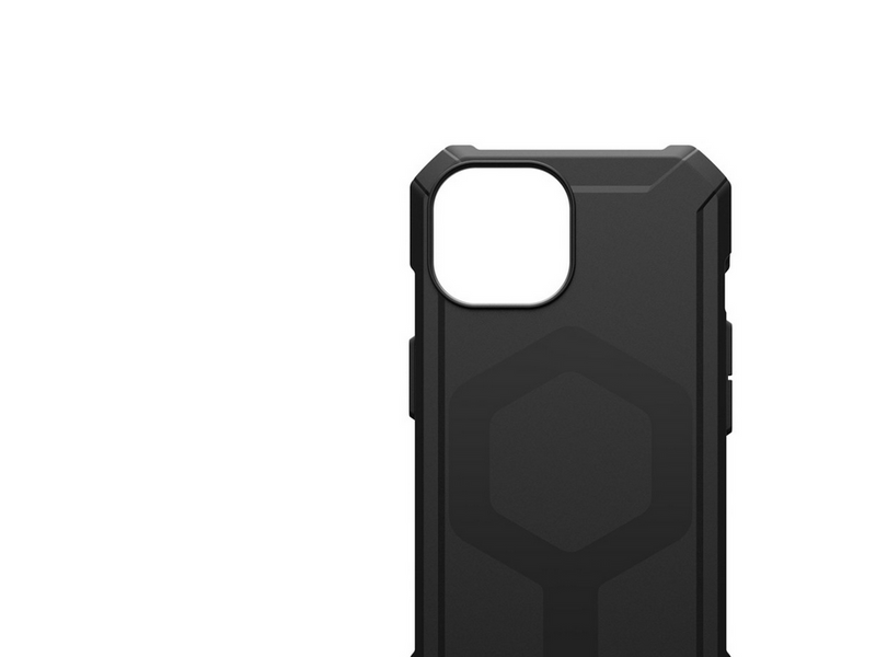 UAG Essential Armor MagSafe black - iPhone 15