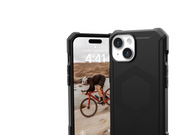 UAG Essential Armor MagSafe black - iPhone 15