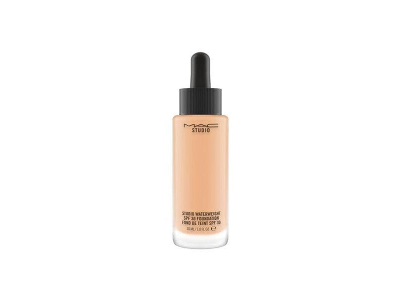 MAC Studio Waterweight Foundation SPF30