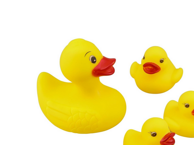 Happy Baby Bathing Duck Family