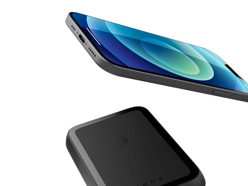 ZENS Magnet 4000 mAh Wireless Powerbank Kickstand and Qi RX - 4000 mAh