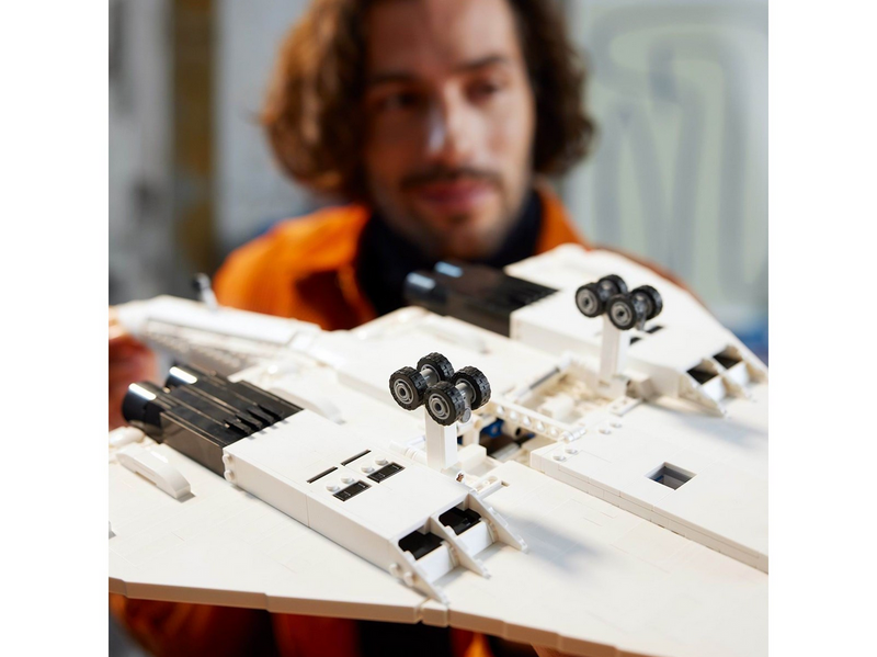LEGO Icons 10318 Concorde