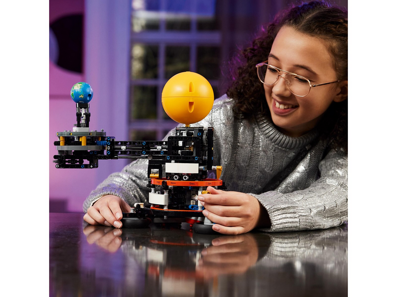 LEGO Technic 42179 Sonne Erde Mond Modell