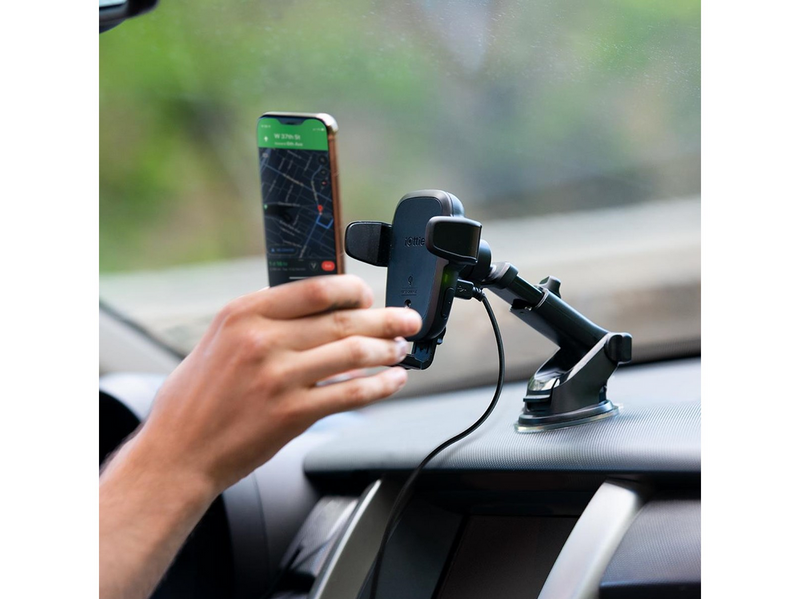 iOttie AutoSense Wireless Dash Mount