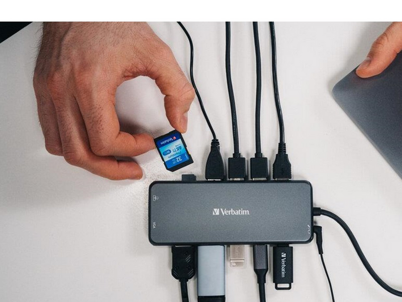 Verbatim CMH-14 14-Port USB-C Pro Multiport Hub USB-Hubs - USB 3.1 - 14 - Grau