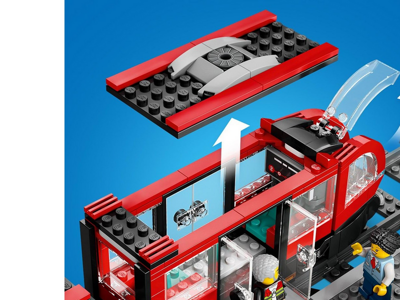 LEGO City 60423 Straßenbahn mit Haltestelle