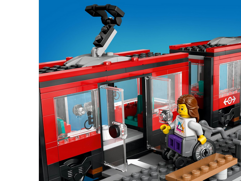 LEGO City 60423 Straßenbahn mit Haltestelle