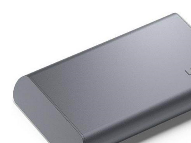 LaCie Mobile Secure STKH2000800 - SSD - High Performance - 2 TB - USB 3.2 Gen 2