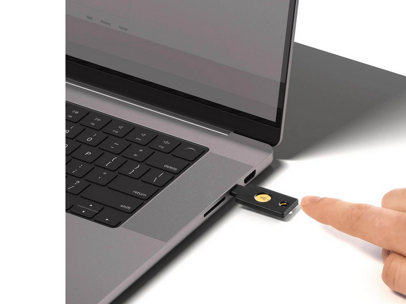 Yubico Security Key C NFC (USB-C) - Black - V. 5.71