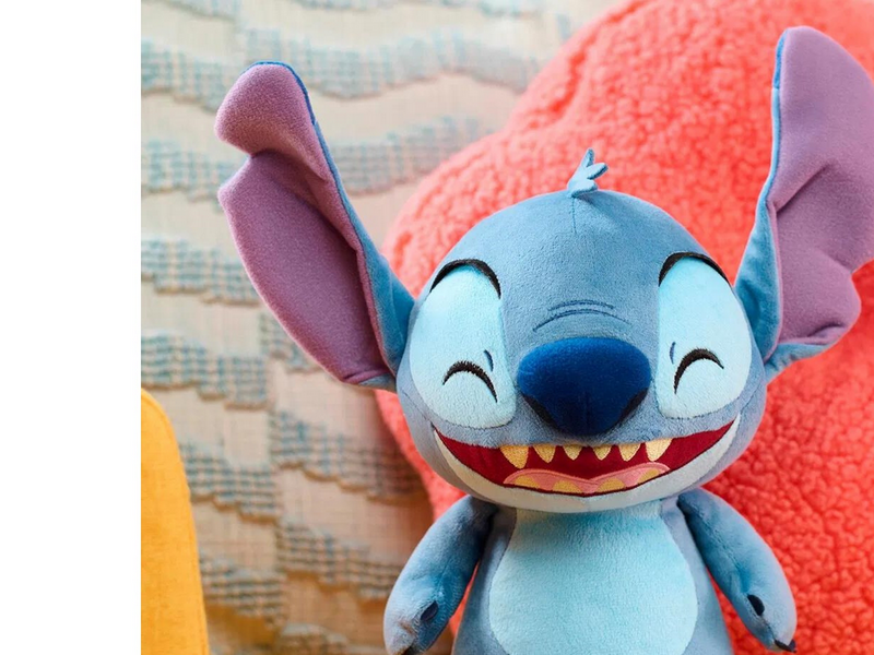 Disney Crack Me Up Feature Plush 28 cm
