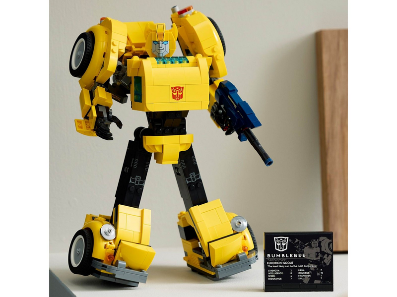 LEGO Icons 10338 Bumblebee