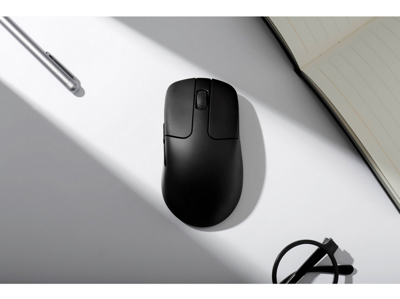Keychron M2 Ultralight 53g Wireless 4K - Gaming Maus (Schwarz)